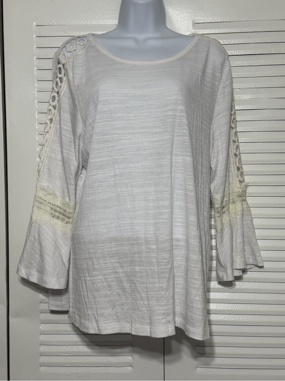 Women’s White Lace-Trim Bell Sleeve Top